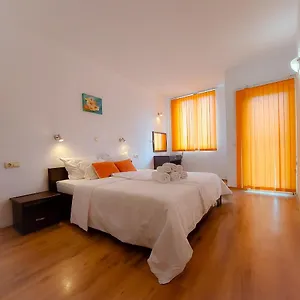 Apart Otel Sunny